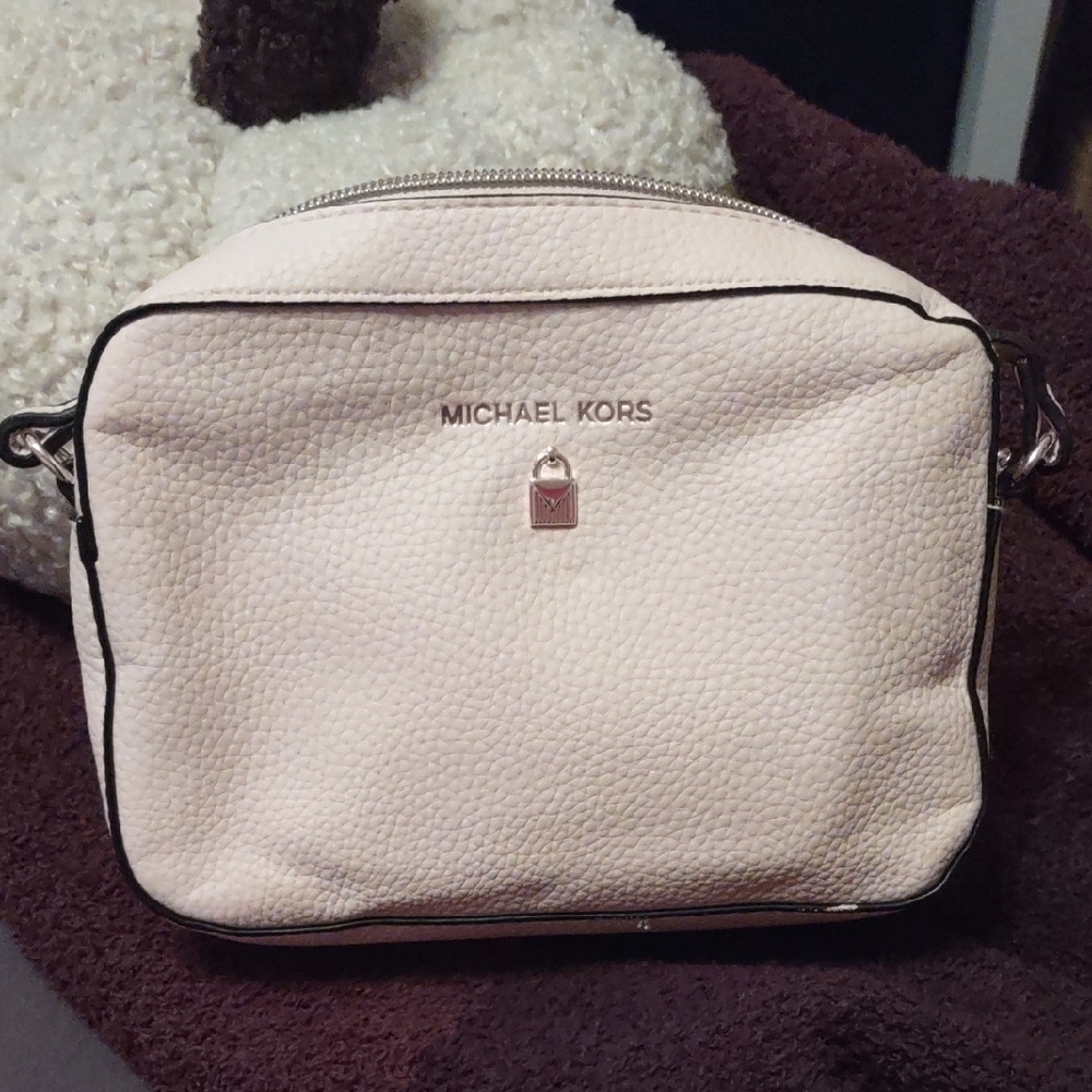 Michael Kors Crossbody Bag